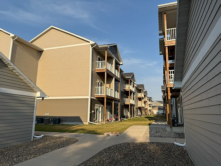 Auburn Ridge Apartments — Photo 57