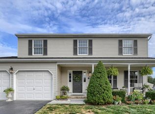 917 Magnolia Dr, Enola, PA 17025