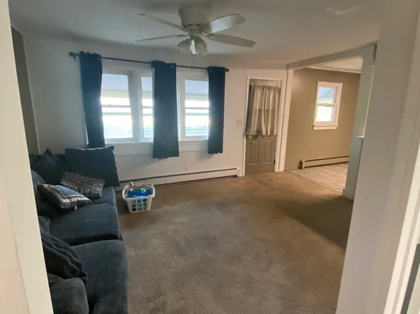 3475 E 29th Rd, Seneca, IL 61360