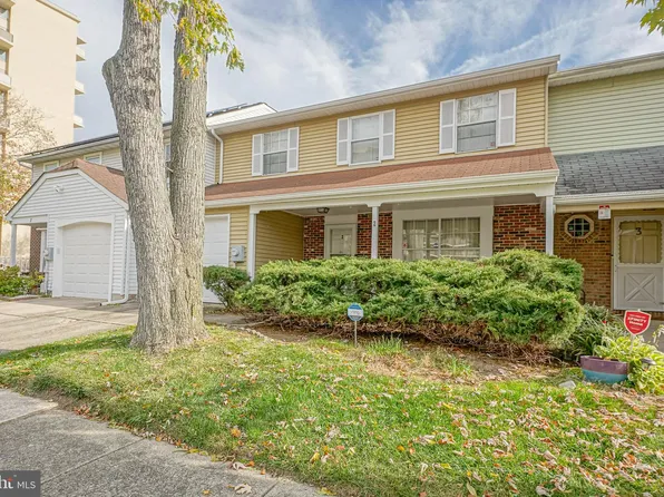2 Windsor Mews, Cherry Hill, NJ 08002