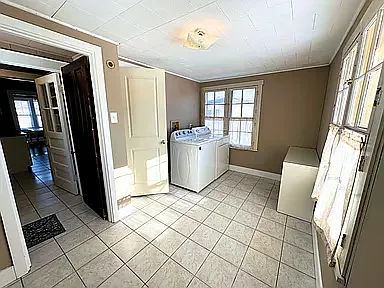 760 Chamberlain Pl — Photo 15