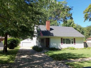 1020 James Ave, Rockford, IL 61107