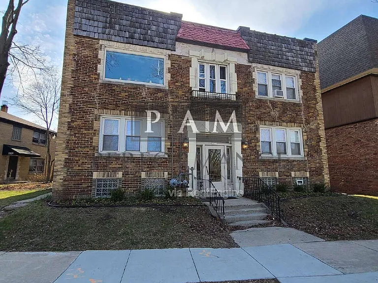 3835 N Humboldt Blvd #4 — Photo 1