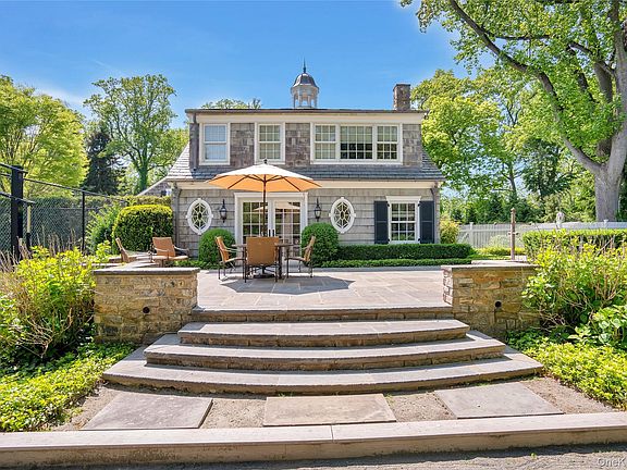 4th image of 191 Elderfields Road