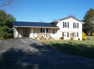 803 Lingale Dr, Cave City, KY 42127
