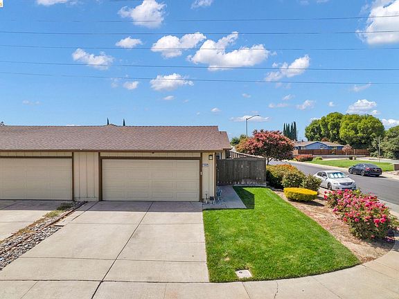 2nd image of 1300 Trembath Ln