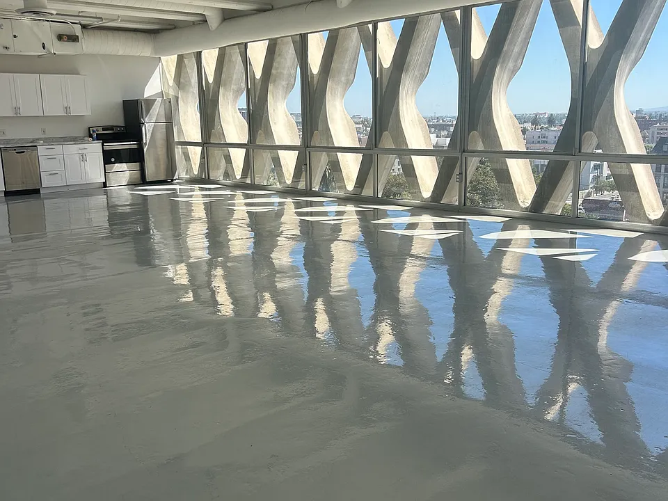 2404 Wilshire Blvd #7B