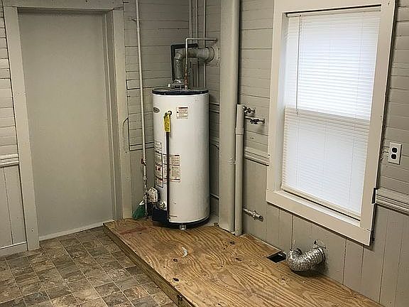 3rd image of 31 Antis St