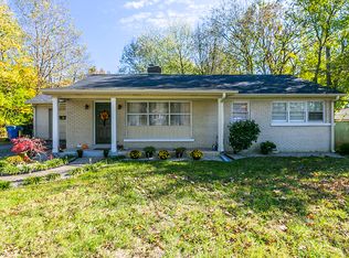 1594 Russell Cave Rd, Lexington, KY 40505