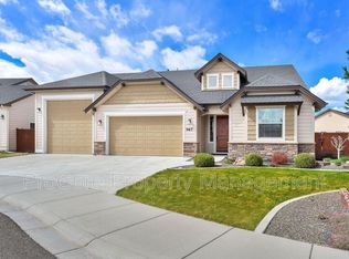 967 N Red Ash Way, Star, ID 83669