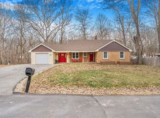 39294 N North Ave, Beach Park, IL 60099