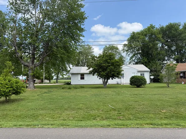 486 State Route 348 E, Symsonia, KY 42082