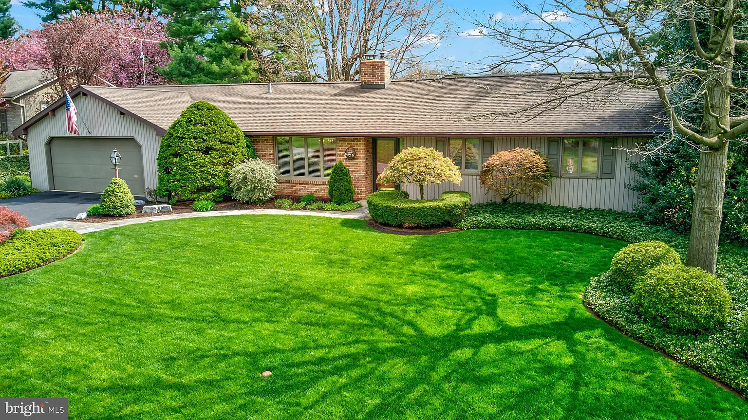 2831 Long Farm Ln photo 1