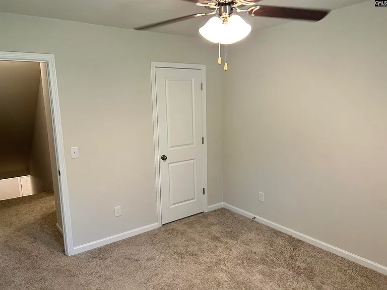 1071 Crescent Moon Loop — Photo 34