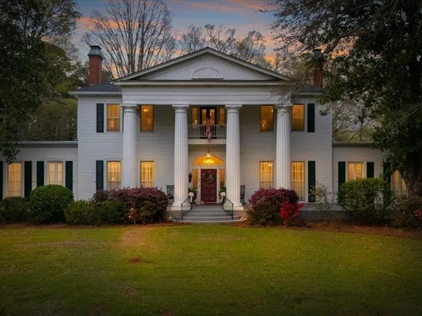 5469 Rivoli Dr, Macon, GA 31210