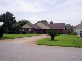 3017 Coral Strip Pkwy, Gulf Breeze, FL 32563