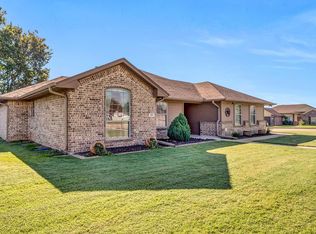 100 Bois D Arc Dr, Bullard, TX 75757