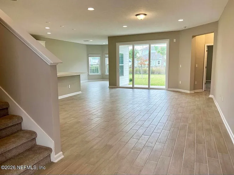385 Brookgreen Way — Photo 2