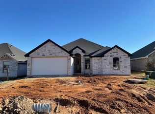 3317 Windcrest Ct, Granbury, TX 76049