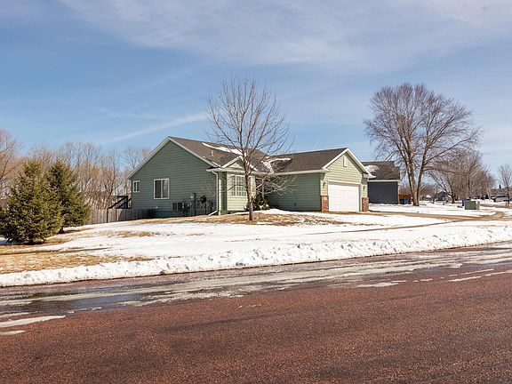 3rd image of 5816 W Teem St