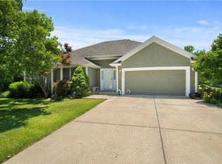 4001 NE 79th St, Kansas City, MO 64119