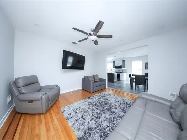 365 Liberty Avenue image 8 of 26