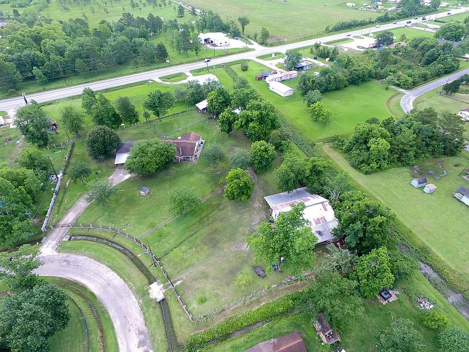 1st image of 107 Little Buck Dr