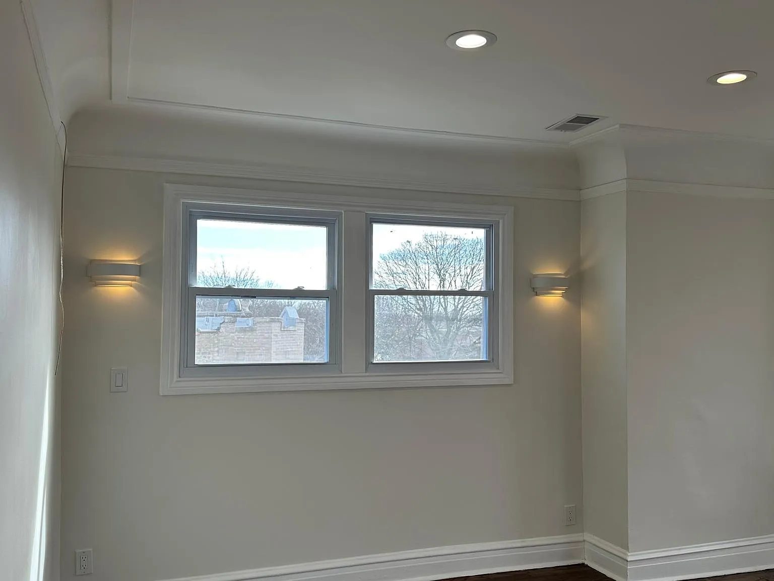 5739 N Francisco Ave — Photo 3