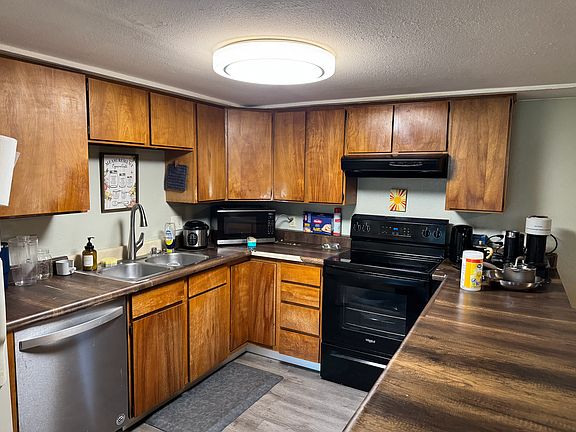 3rd image of 2310 Eagle St Unit 2