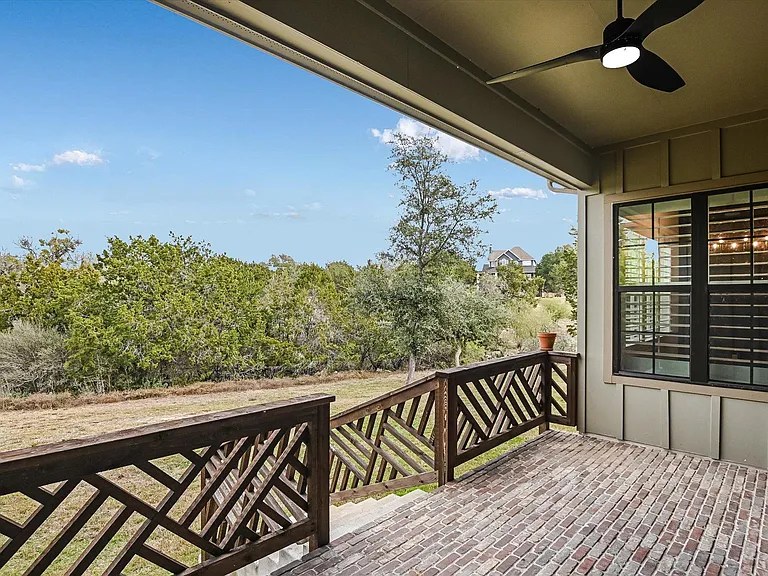 935 Wesley Ridge Dr — Photo 26