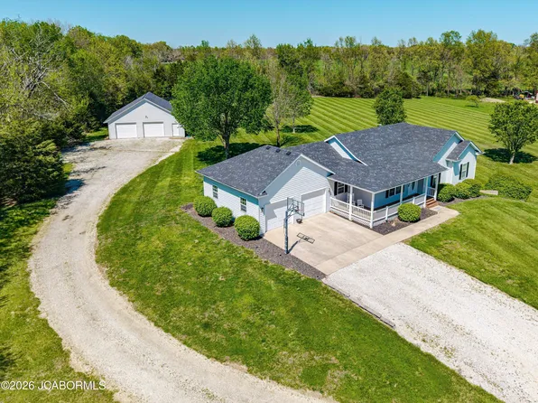 3792 Saratoga Ct, Fulton, MO 65251