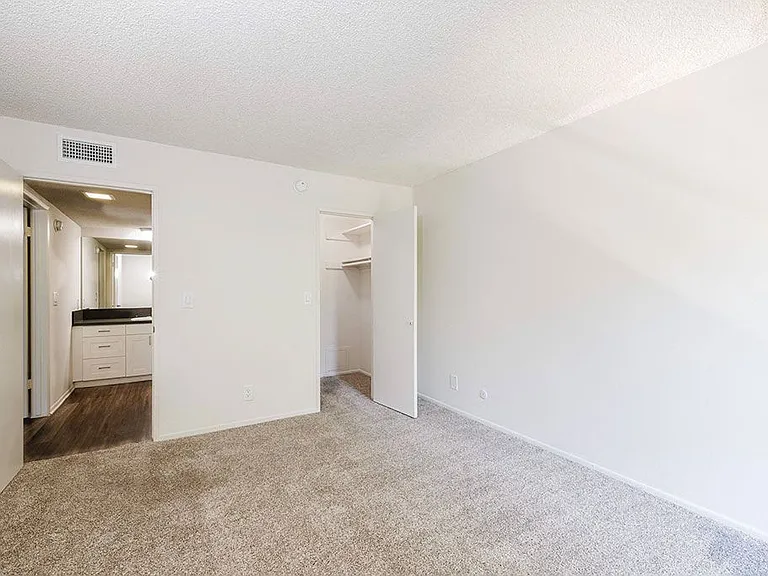 The Villas at Woodland Hills — Photo 44