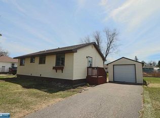 218 Dorchester Dr, Hoyt Lakes, MN 55750