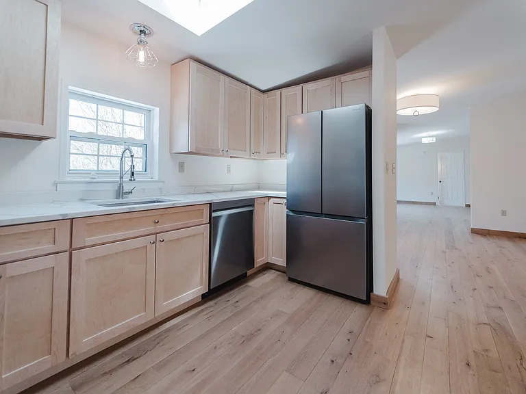 16 Jackson Ln — Photo 11