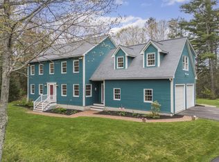 4 Rocky Ln, Freeport, ME 04032