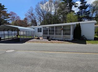 143 Pine Ave, Sturbridge, MA 01566