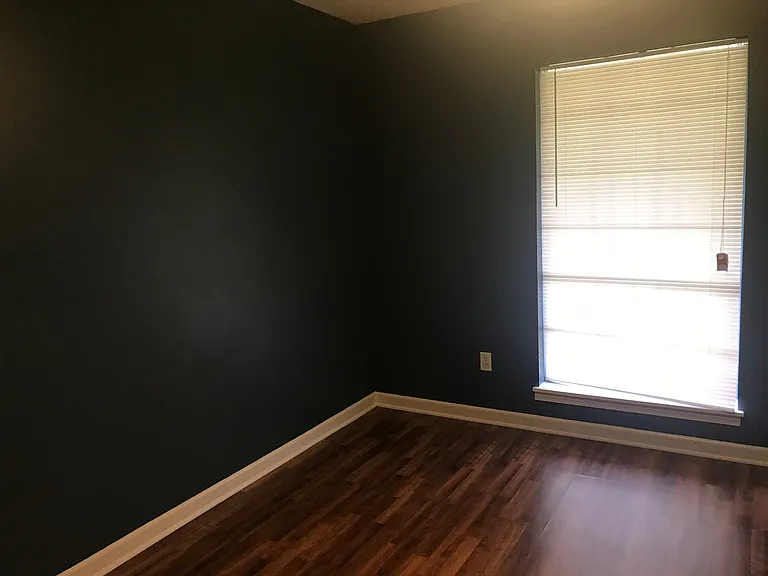 1509 Caldwell St — Photo 9