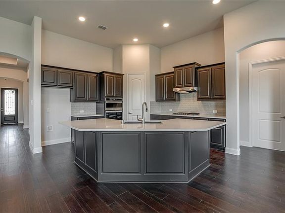 2nd image of 13810 Gibraltar Ln