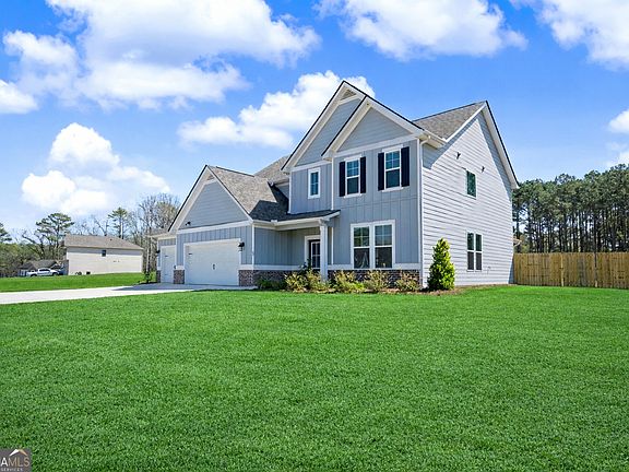 2nd image of 63 Whites Pond Rd