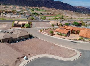 375 Crystal Ct, Boulder, NV 89005
