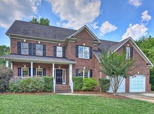 6417 Mock Orange Dr, Charlotte, NC 28277