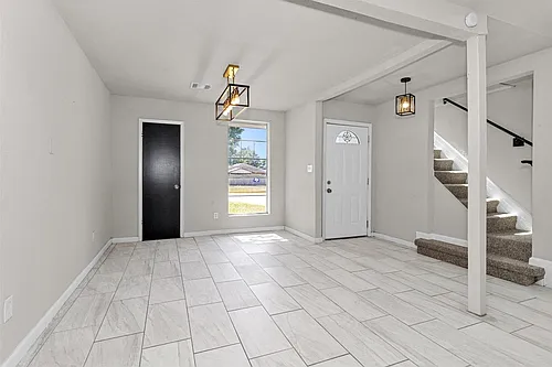 15225 Woodforest Blvd Photo 1