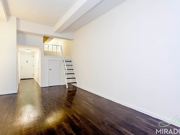 2nd image of 43 W 16th St APT 10F