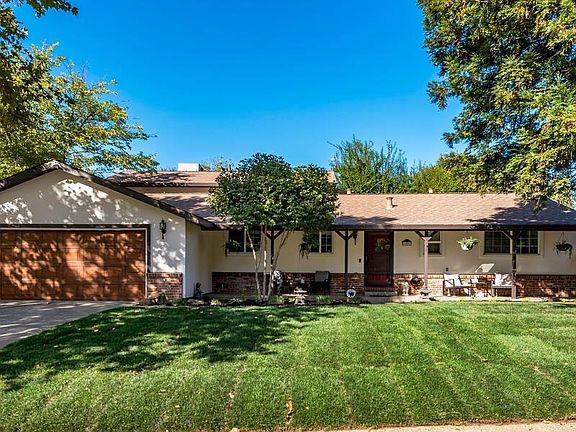 2nd image of 8801 Piedra Way