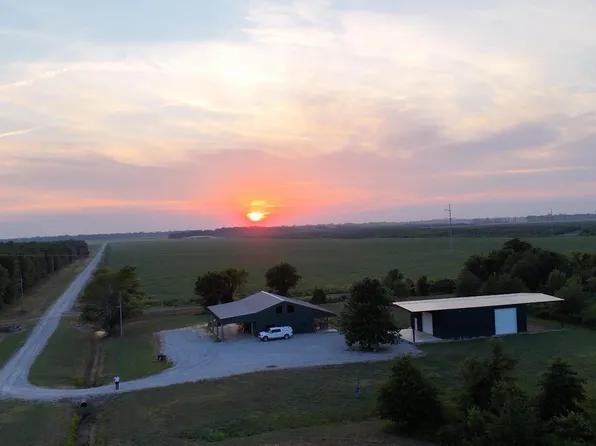 E Tallulah Rd, Tallulah, LA 71282