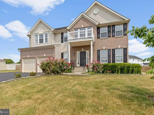 62 Stratus Dr, Kearneysville, WV 25430