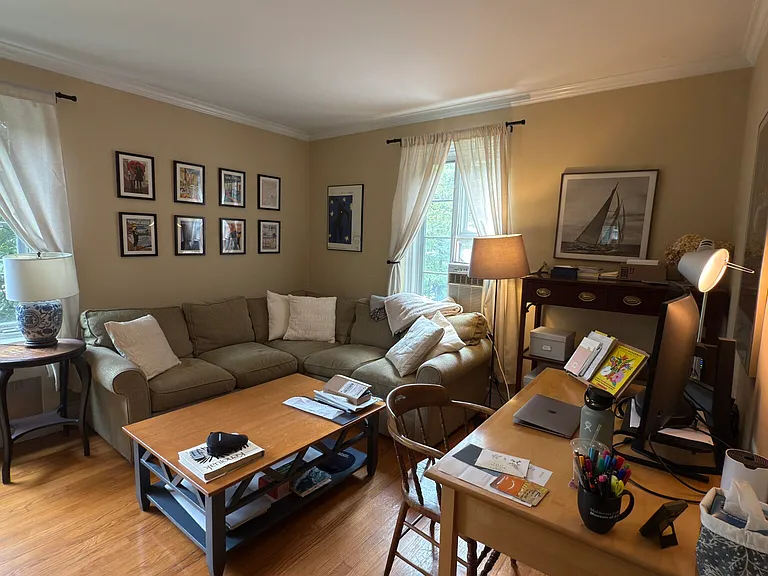 17 Monmouth Ct #1 — Photo 1