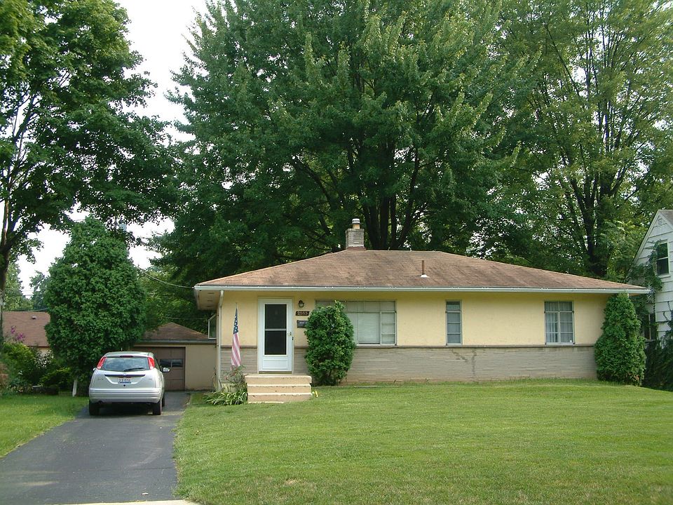 2553 Woodstock Road