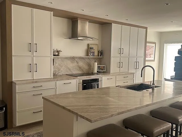 3 bed, 2.5 bath, $35,000 — Photo 4