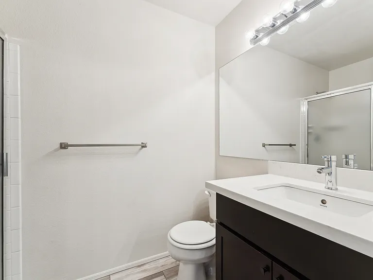 4901 E Kelton Ln #1252 — Photo 7
